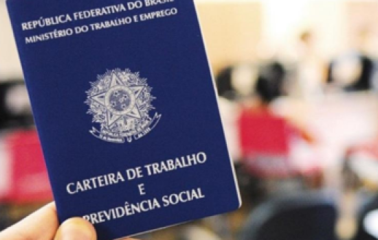 Brasil cria mais de 85 mil empregos formais em abril e acumula quase 700 mil vagas no ano