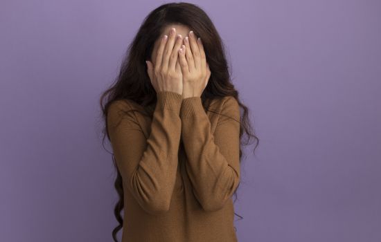 Violência muda rotina e escolhas de 98% das mulheres brasileiras
